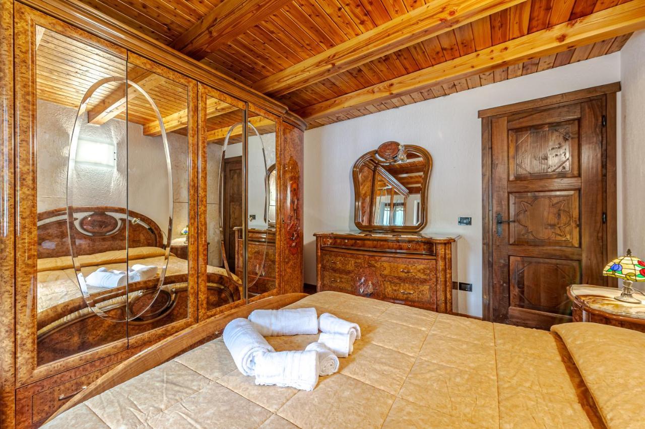 Ferienwohnung Casa Beatrice - Wifi, Parcheggio E Vista Montagna - Cour 0231 Courmayeur Exterior foto