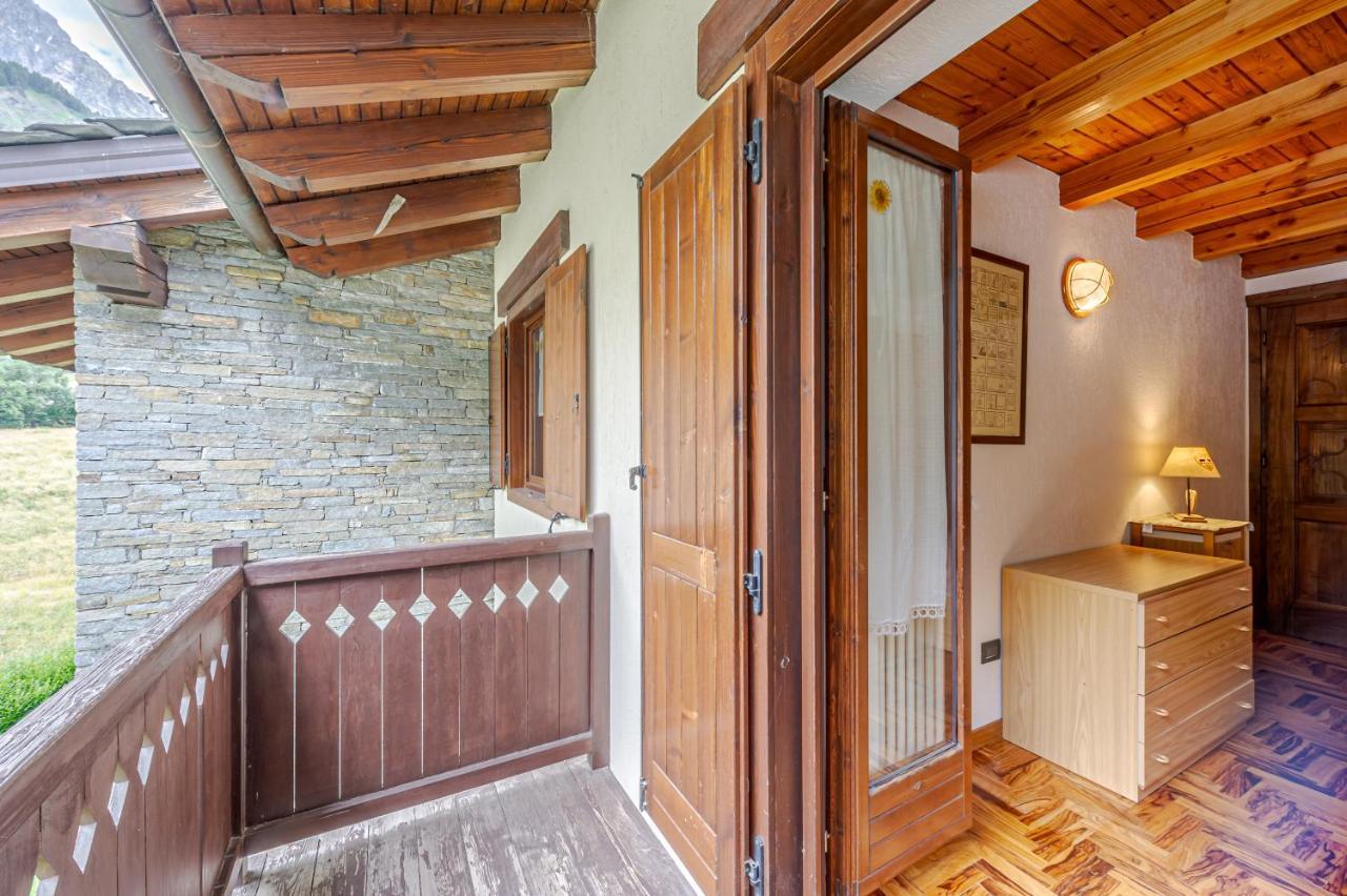 Ferienwohnung Casa Beatrice - Wifi, Parcheggio E Vista Montagna - Cour 0231 Courmayeur Exterior foto